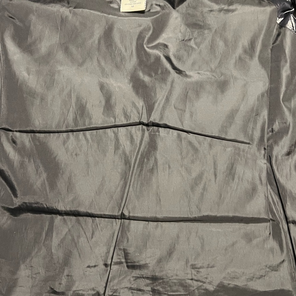 Eddie Bauer Premium Quality Goose Down Vest - Picture 9 of 15